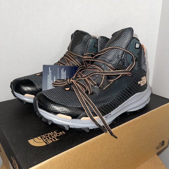 WOMEN'S NORTH FACE VECTIV FASTPACK MID FUTURELIGHT BOOTS BLACK/GREY - Picture 3 of 6